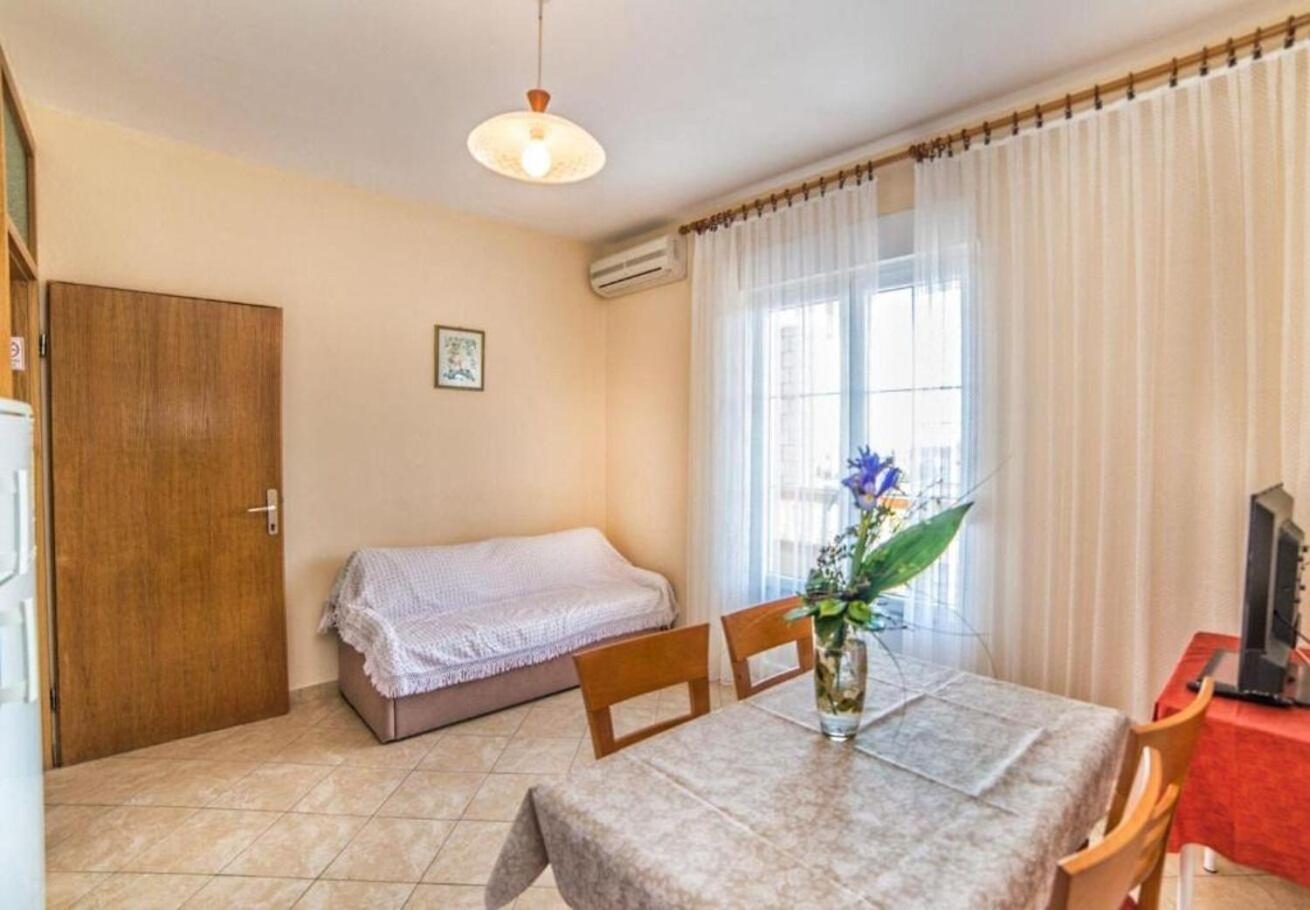Apartments Dusa Banjol Exterior foto