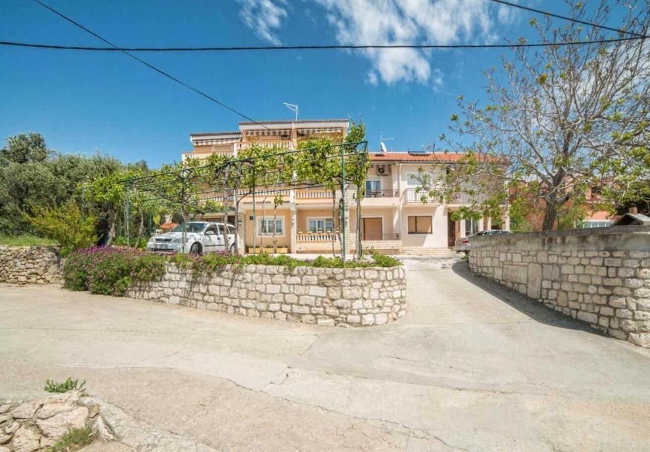 Apartments Dusa Banjol Exterior foto